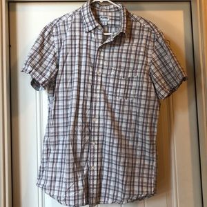 Old Navy short sleeve button down